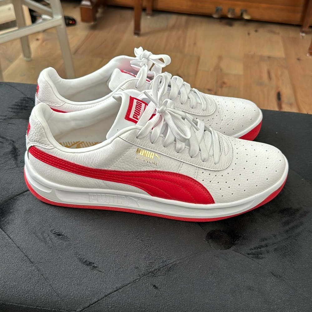 PUMA Men's Gv Special Sneaker- Men’s size US 11